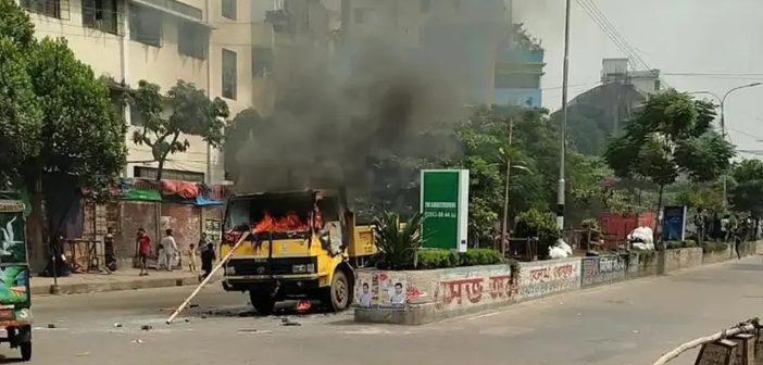 3 City Corporation vehicles set on fire, obstructing sidewalk clearance drive in Mirpur